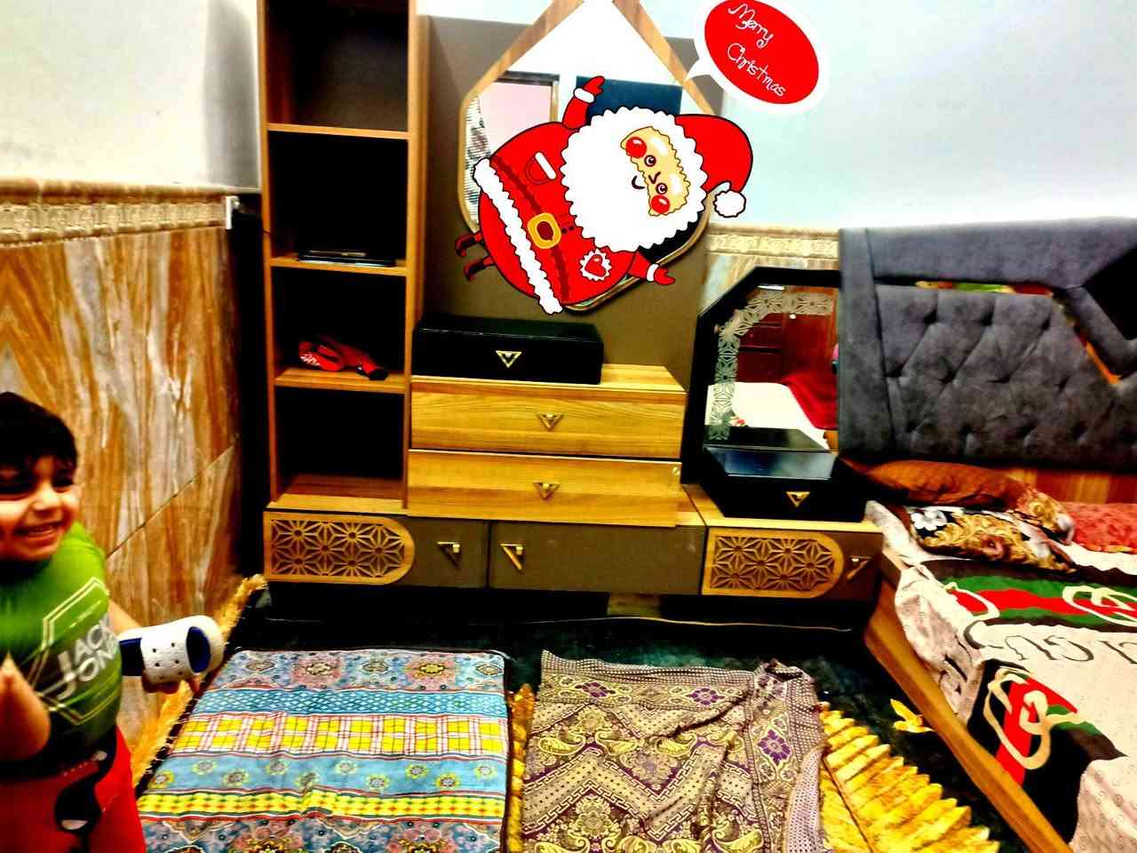 السلام عليكم عندي غراض اللبيع مكاني أبو دشير ***********
