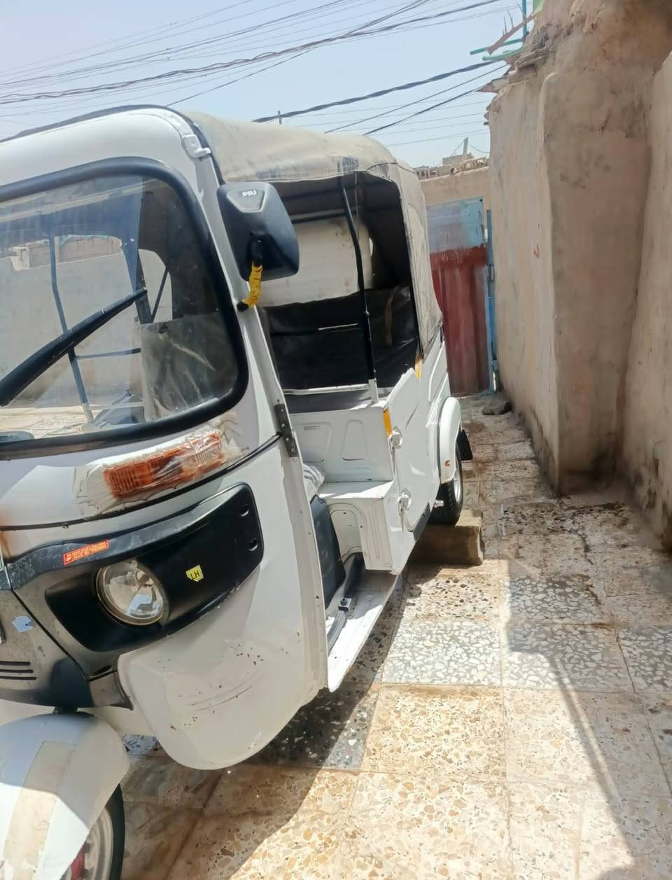 سِلَآمً عٌلَيَکْمً تٌکْتٌکْ آلَبًيَعٌ 21تٌکْتٌکْ حًهّزٍهّ مًنِيَدٍکْ آلَشُغُلَ 
آلَسِعٌر تٌصّلَ وٌتٌدٍلَلَ***********
