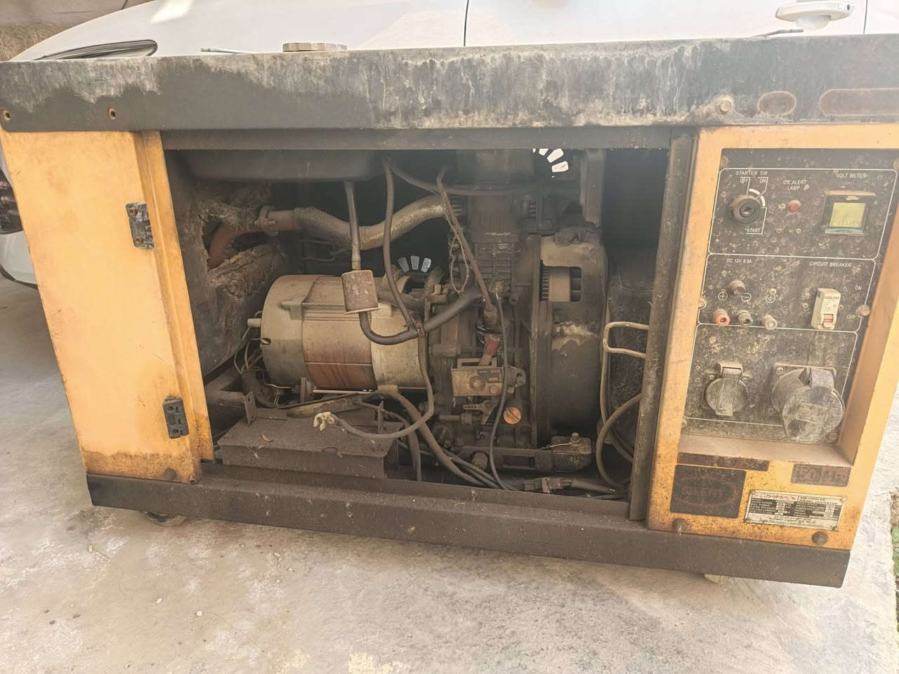 مولد كاز كاتم ٦كيفي شغاله نقصهه فقط باتري مكاني بغداد الحسينيه الراشديه سعر ٥٥٠ شراي يتصل ***********
