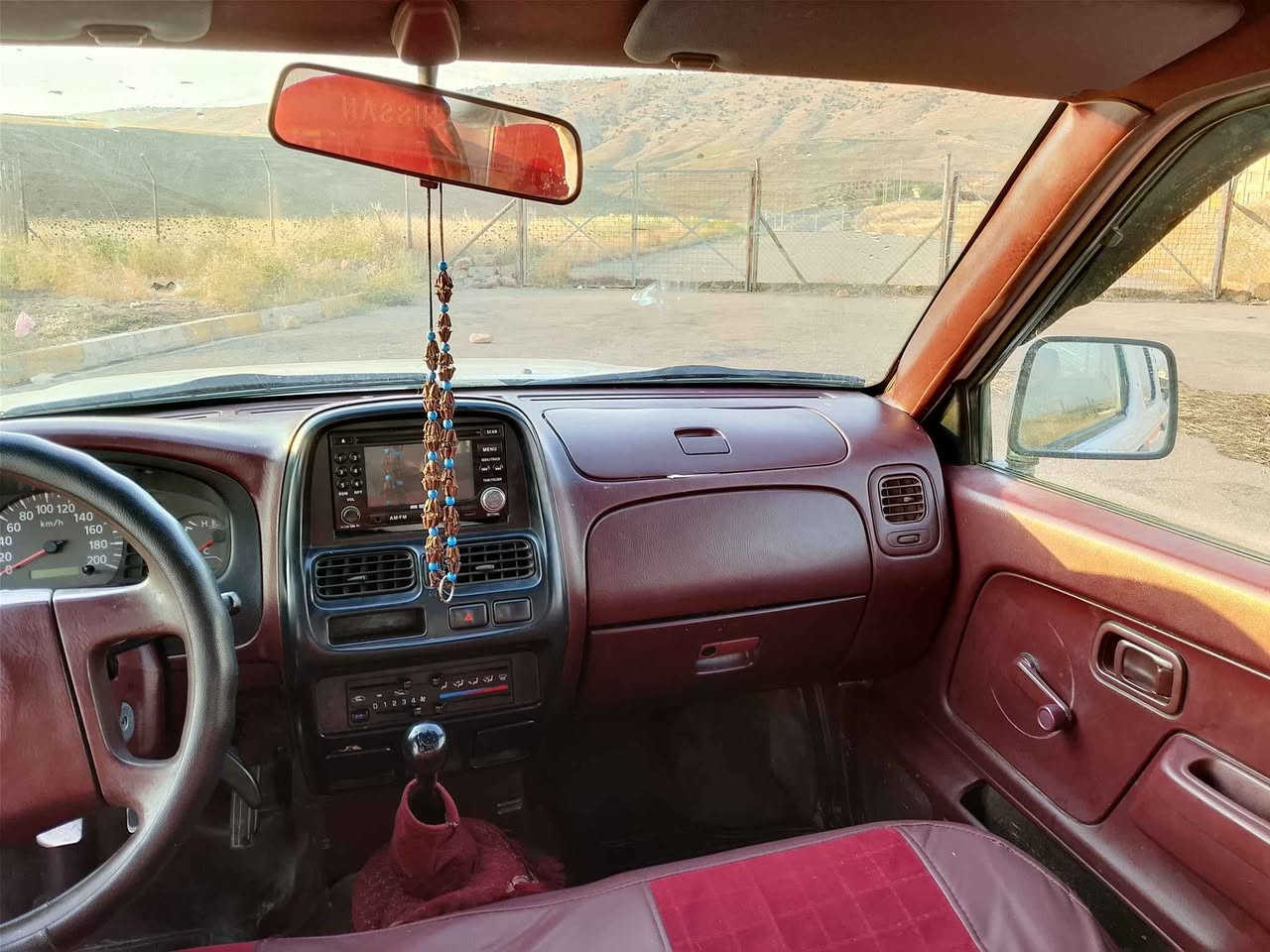 نیسان پیکاب 2007 گیرو مە کینە  تە برید بە ناوکردن وتە قە ورە قە ی بە شە رت  سە نەوی تا 28 نوییەهیج مە سەر ڤی نیە 104وە رە قە و معمە لە ژ*********** أربيل, العراق
