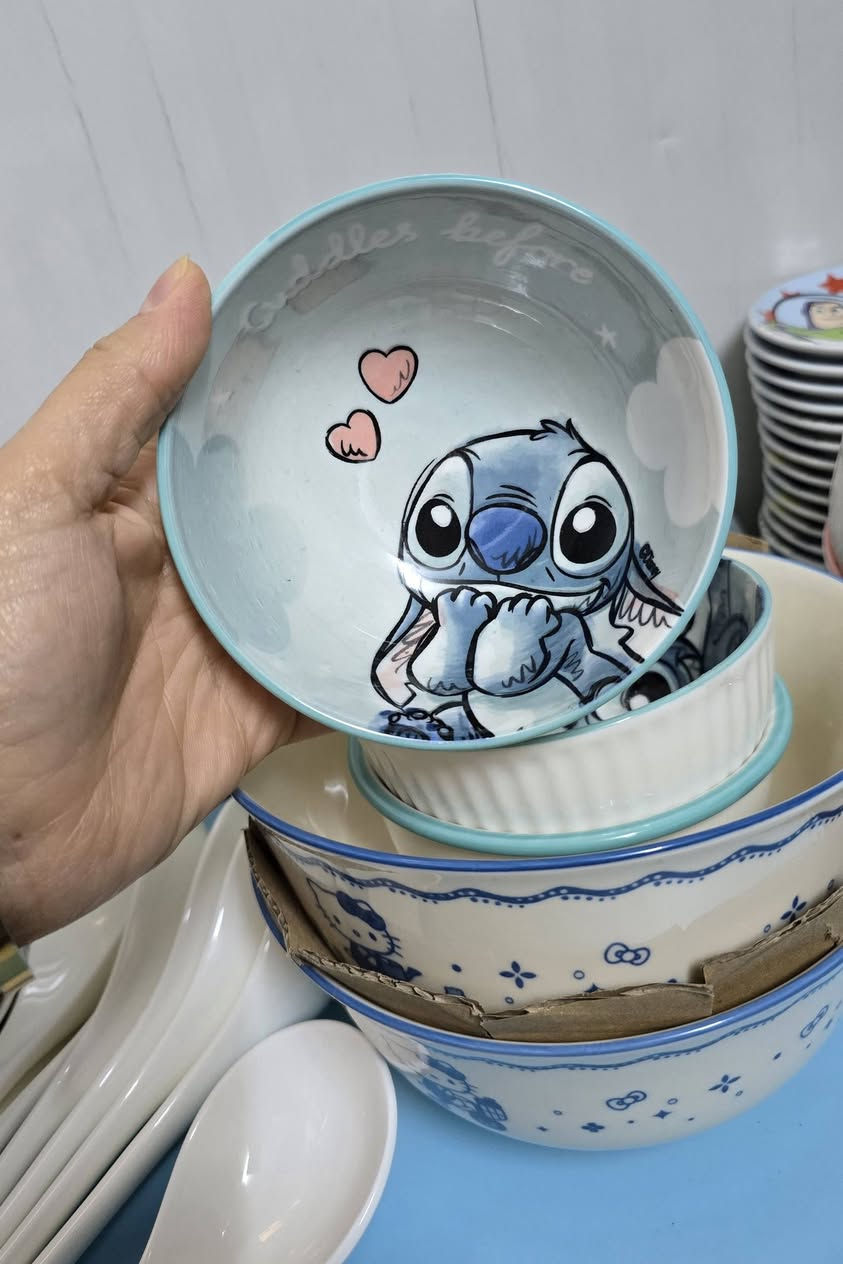 شلعه فرفؤريات السعر ٣٥ مع التؤصيل بلاش البلاش 
كاسه كبير ٢
كاسه رؤبه شخصيات ١١
ملعقه شؤربه ٧
ماعؤن شاي شاي ٦١


**إذا كنت صاحب هذا الإعلان وتريد حذفه لأي سبب، رجاءا أرسل رسالة إلى الدعم الفني**