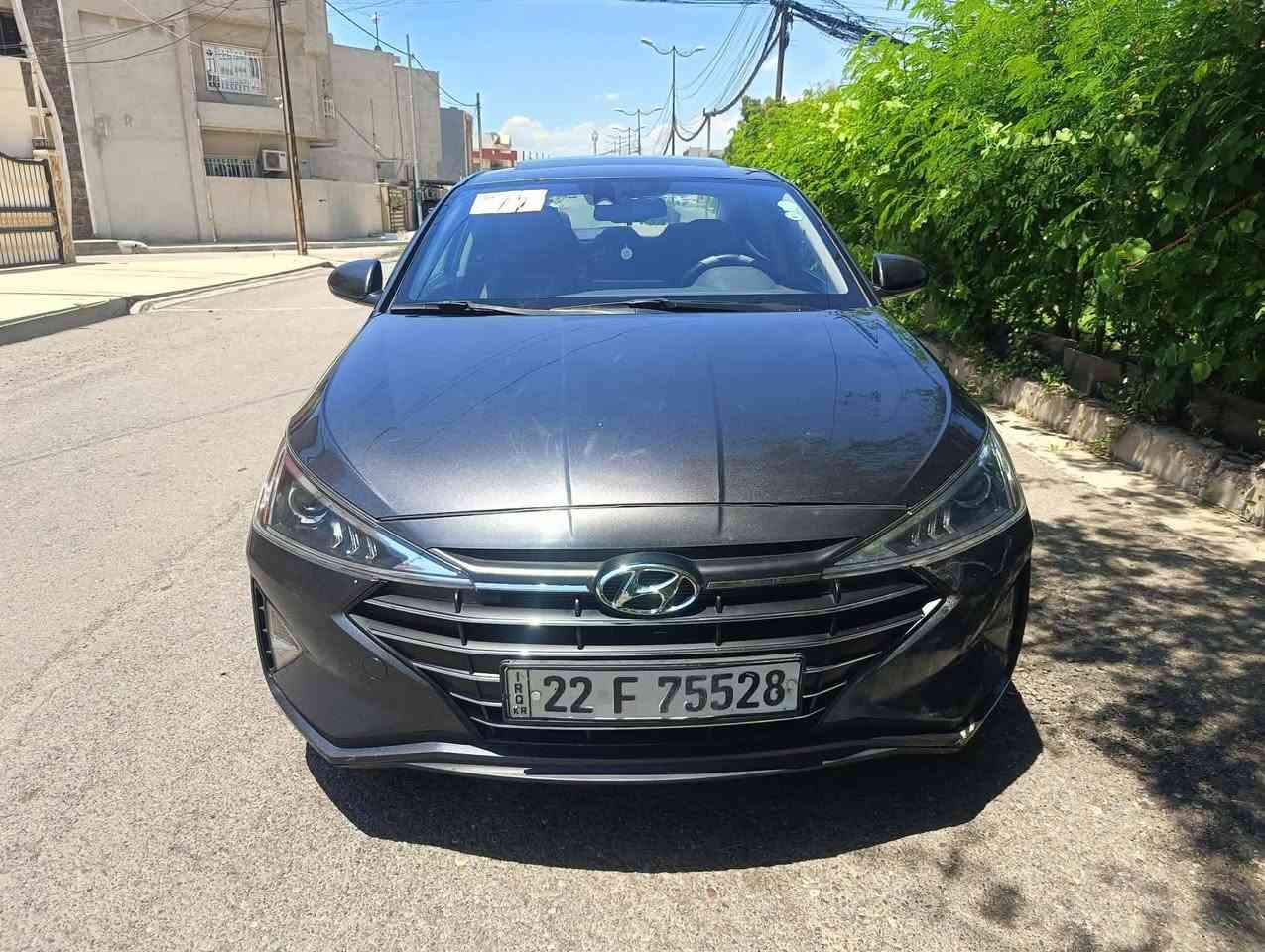 النترا 2020 أمريكي لون نفطي
🔹 مواصفات السيارة:
 • بصمة تشغيل و أبواب.                                     • محرك2000 دوش
• فتحة سقف                                                 • لايت زينون
• شاشة كبيرة تدعم Apple CarPlay
•تبريد منظومه جديدة 
•كابون بانزين 
🔹 السيارة كلين بدون ضرر بدون بارد أو صبغ 
كلها كود واحد 
🔹 مشى السيارة: 110ألف ميل
🔹 السعر 145$  قابل للتفاوض البسيط***********
