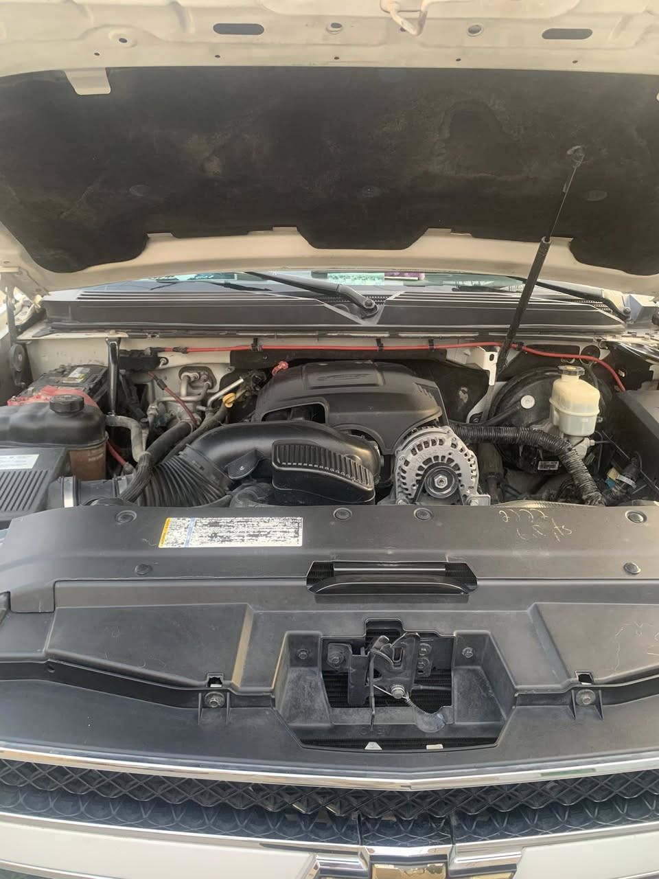 سلام عليكم
تاهو أدوات أدوات 

سياره فول كفاله عامه من كص وسرقه تكفلك بكلشي 

جديده مهنه الكلمه 2008سياره 
اي نقص مابيهه ارجع وكول مكفوله مدعاميه لدعاميه

سبير منازل رقم ***********سعر 85وبيهه مجال
