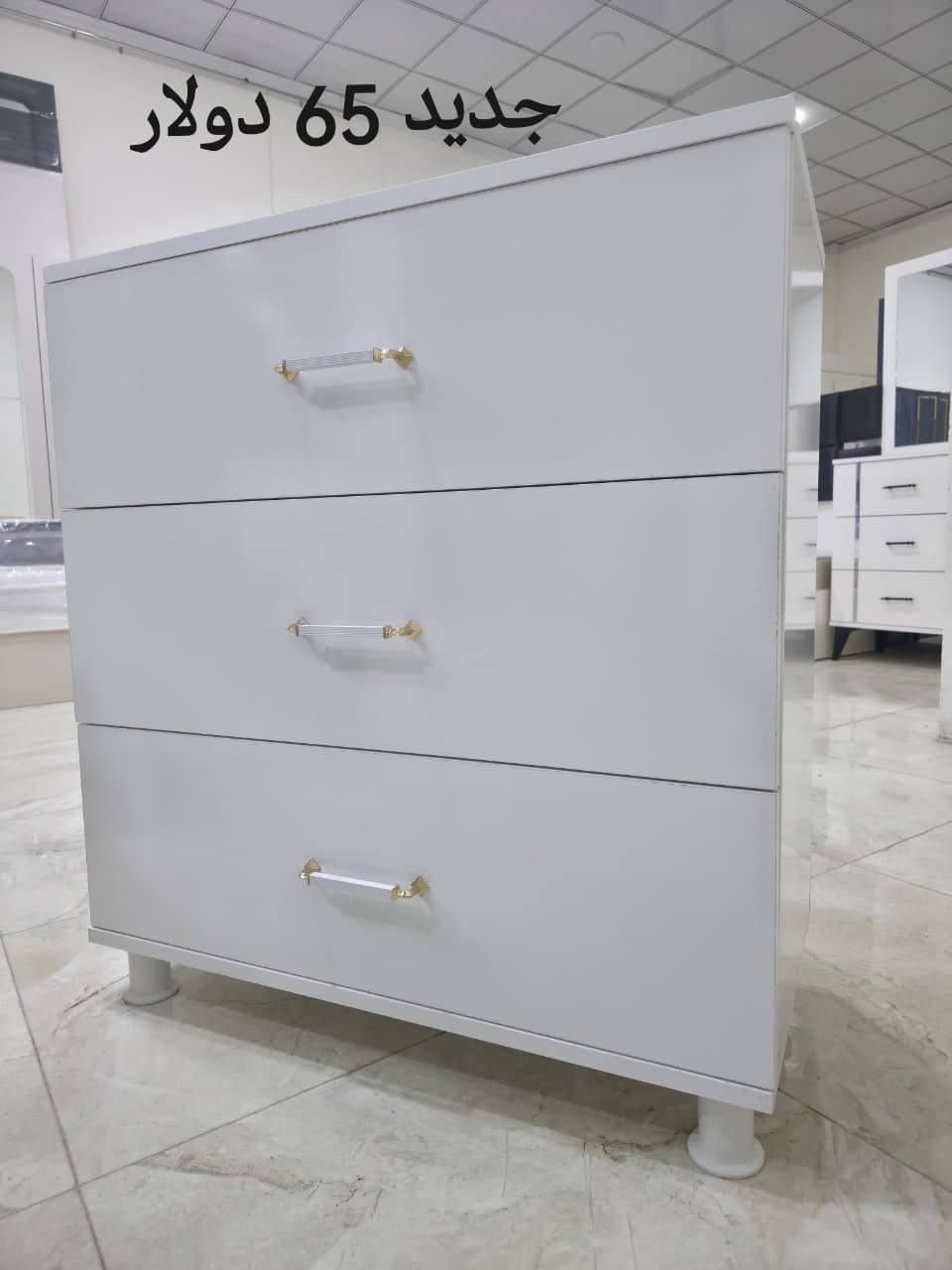 #معرض_جودي_بدهوك
🛏️ كنتور 6 باب جديد بالكرتون
📏 القياس: 240 × 220 × 50
💵 السعر: 225 دولار بدل 250
📦 القطع المتوفرة أيضاً:
 ▫️ كومدينة — 25 دولار
▫️ مراية طويلة — 30 دولار
▫️ دروج — 65 دولار
▫️ شازلون — 60 دولار
🎨 لون هادئ وتصميم عصري يناسب كل الأذواق
📍 متوفر في معرض جودي – دهوك /مالطا
📱للطلب:  ***********
