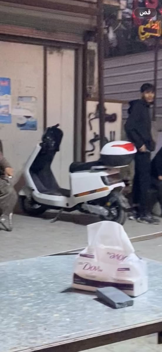 سلام عليكم
٦ باتري جدد
تاير امامي خلفي جديد 
كشرهاا ٪؜٧٠
بيهاا مشكله بالملف طبيت ابطسه وكامت متمشي 
بغداد حي البنوك قرب كله الاداره وقتصاد 
***********
