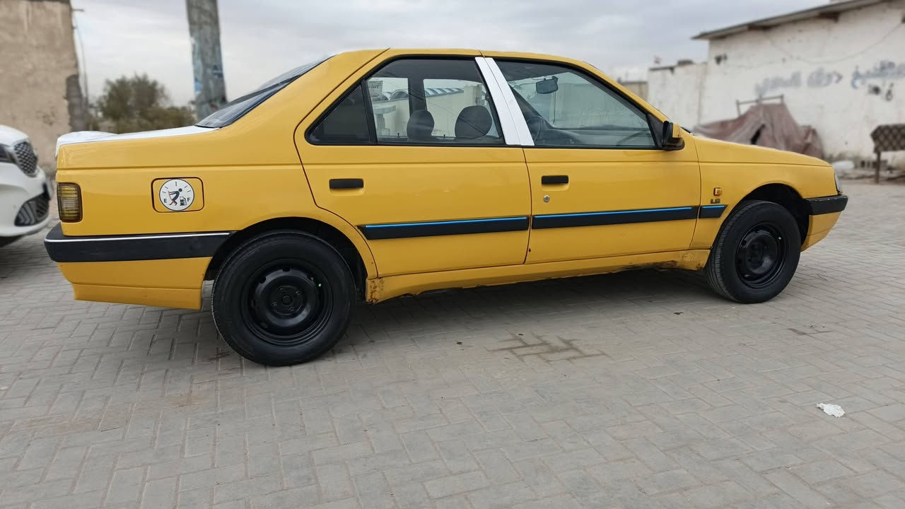 بيجو موديل 2016 بأسمي السياره جاهزه مكينه كير تبريد حداده كهربائيات كل نقص ما بيهه على وضع الشركه السعر 40 قفل هيئه وغرامات تاخذهه مصفره عنواني البصره دور الشرطة ***********
