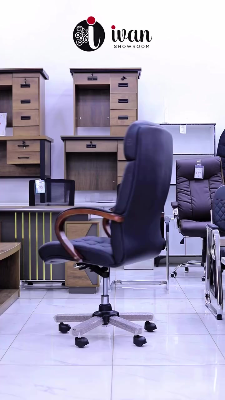 كرسي واحد… وراحة لساعات طويلة! 🪑✨
إذا شغلك يحتاج جلوس طويل، هذا الكرسي صُمم ليوفر راحة حقيقية ودعم مثالي للظهر طوال اليوم.
راحة، جودة، وتصميم أنيق بسعر مناسب.

📍 تعال وجربه بنفسك في المعرض قبل ما يخلص
Kursiyek… rehetîya demên dirêj! 🪑✨
Heke karê te pêdivî bi rûniştina demên dirêj heye، ev kursî hatî çêkirin da ku rehetî û piştgiriya baş bo piştê te bide tevahiya rojê.

Rehetî، kalîte، û dîzaynek xweşik bi bihayek guncaw.

📍 Were serdana pêşangehê û bi xwe biceribîne!#اثاث_جديد #معرض_ايفان #دهوك #تجهيز_بيت #معرض_اثاث


**إذا كنت صاحب هذا الإعلان وتريد حذفه لأي سبب، رجاءا أرسل رسالة إلى الدعم الفني**