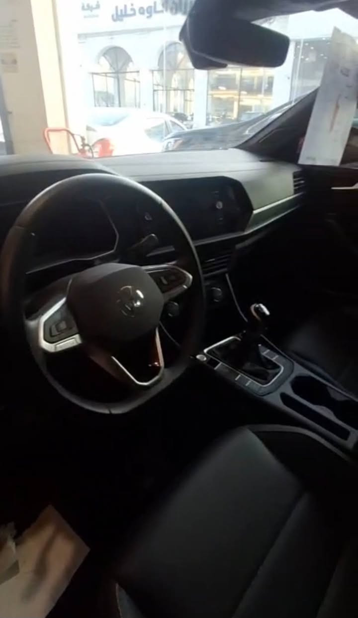 Volkswagen Jetta 2024

سعر مناسب

گێڕ عادی

فوول مواسەفات 

ژمارە کاتی

پێش و پشتی کەپسە ٣ پارچەی تەنیشتی بۆیاغە 

نرخ : 130$ 💵

*********** أربيل, العراق
