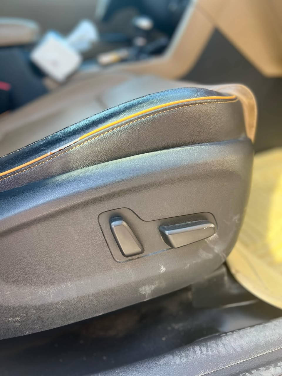 للبيع كيا اسبورتج موديل 2017السياره خليجي ماشيه 121355كيلو متر السياره فول مواصفات حساسات 360درجه+ بنورامه +بصمه تشغيل +صندوك كهرباء+ سايد بريك بصمه +AUTO HOLD +ثلاث انواع القيادة نورمال وايكو واسبورت +تحكمات استيرن +كشنات كهرباء السايق والراكب والخلفي يدوي شاشه ابلاديه +رقم الدولي +مري كهرباء +محرك المرغوف 2000دوش السياره زراكات لايت ابلادي واحد علا واحد كلش حلوه هنياله الياخذه التواصل معه الرقم التالي للاستفسار *********** السونار مرفق معه المنشور
