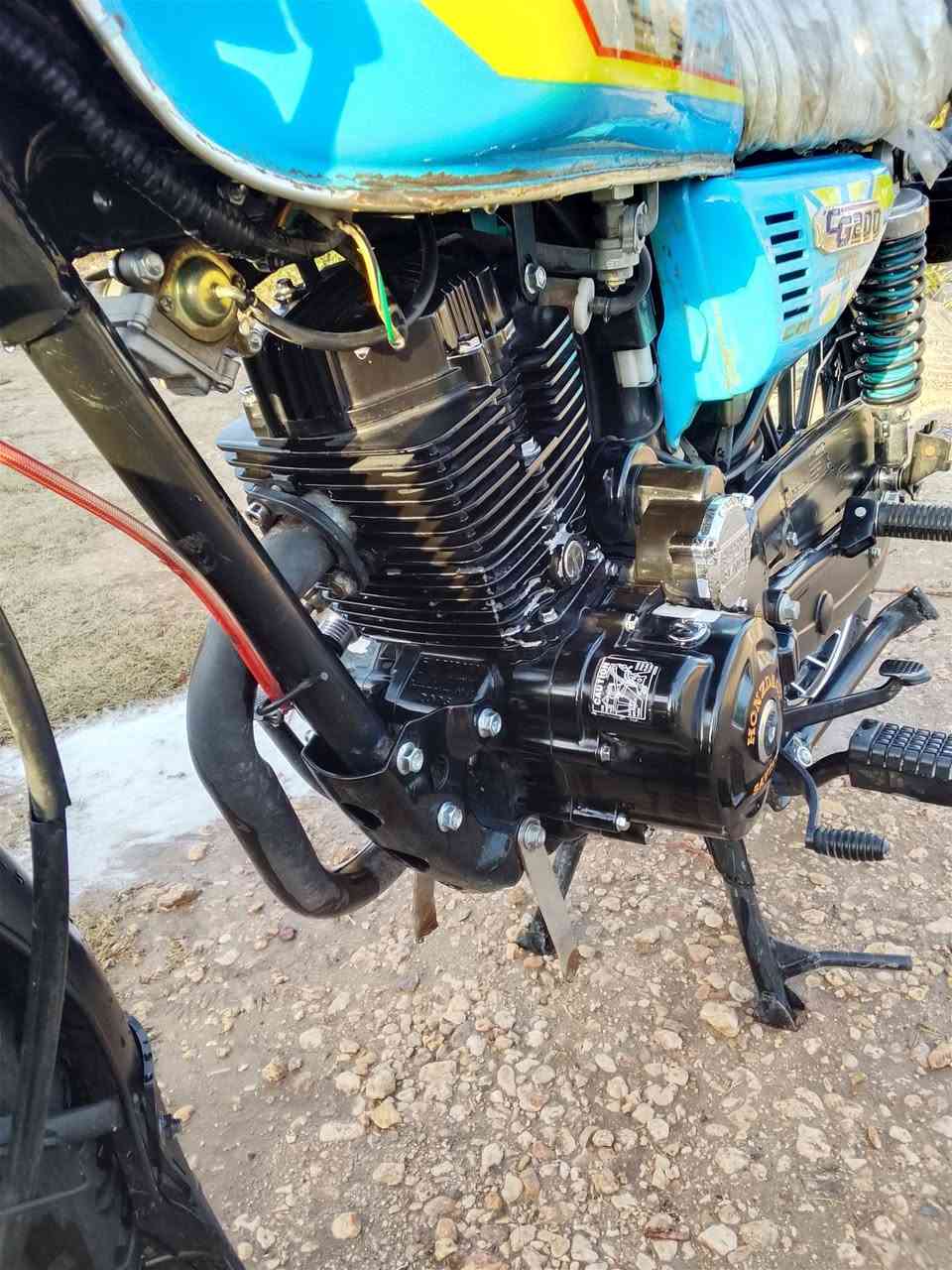 السلام عليكم دراجه للبيع سفانه موديل
2025 محرك 200 العنوان مشروع المسيب رقم الهاتف *********** السعر 825 بها مجال بسيط
