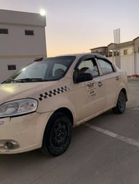 07504713405  افيو موديل، 2007 بي دعم  ٧٠٠ الف غرامه سعر 85 قفل