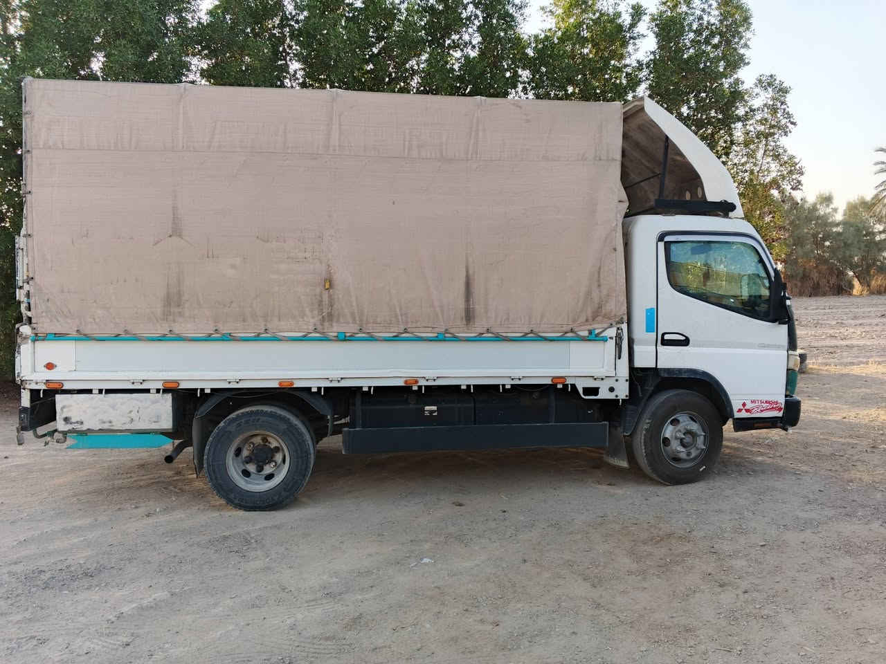 سلام عليكم كنتر البيع موديل 2009 مكفول كير محرك السعر 175 وبي مجال قليل نتصال فقط ***********/***********/واتساب/ونتصال
