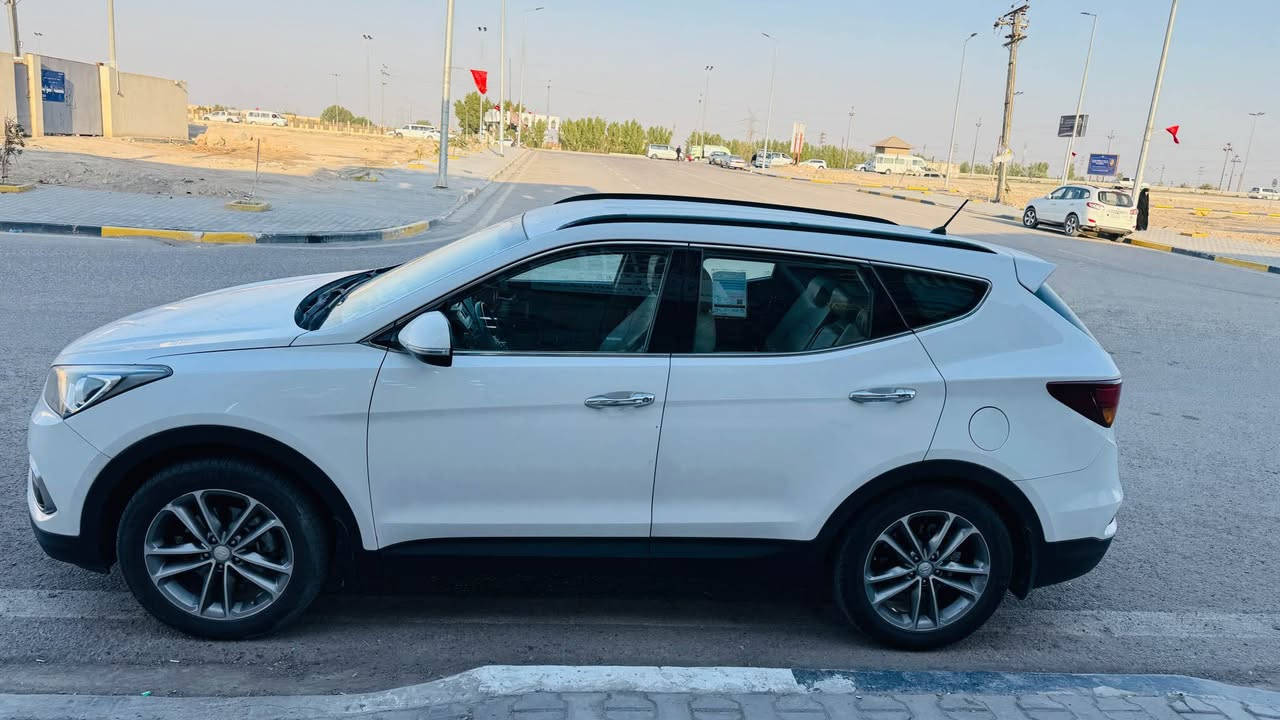 سنتافي 2018 خليجي 
كفاله عامه رقم جديد الإنكليزي مكينة 2400 دوش 
مكينه حداده تبريد تدفئه سياره نضيفه كلش ماشيه 148
مکانها بالبصرة بيع فقط السعر 185وبيها مجال قليل 
*********** Singapore
