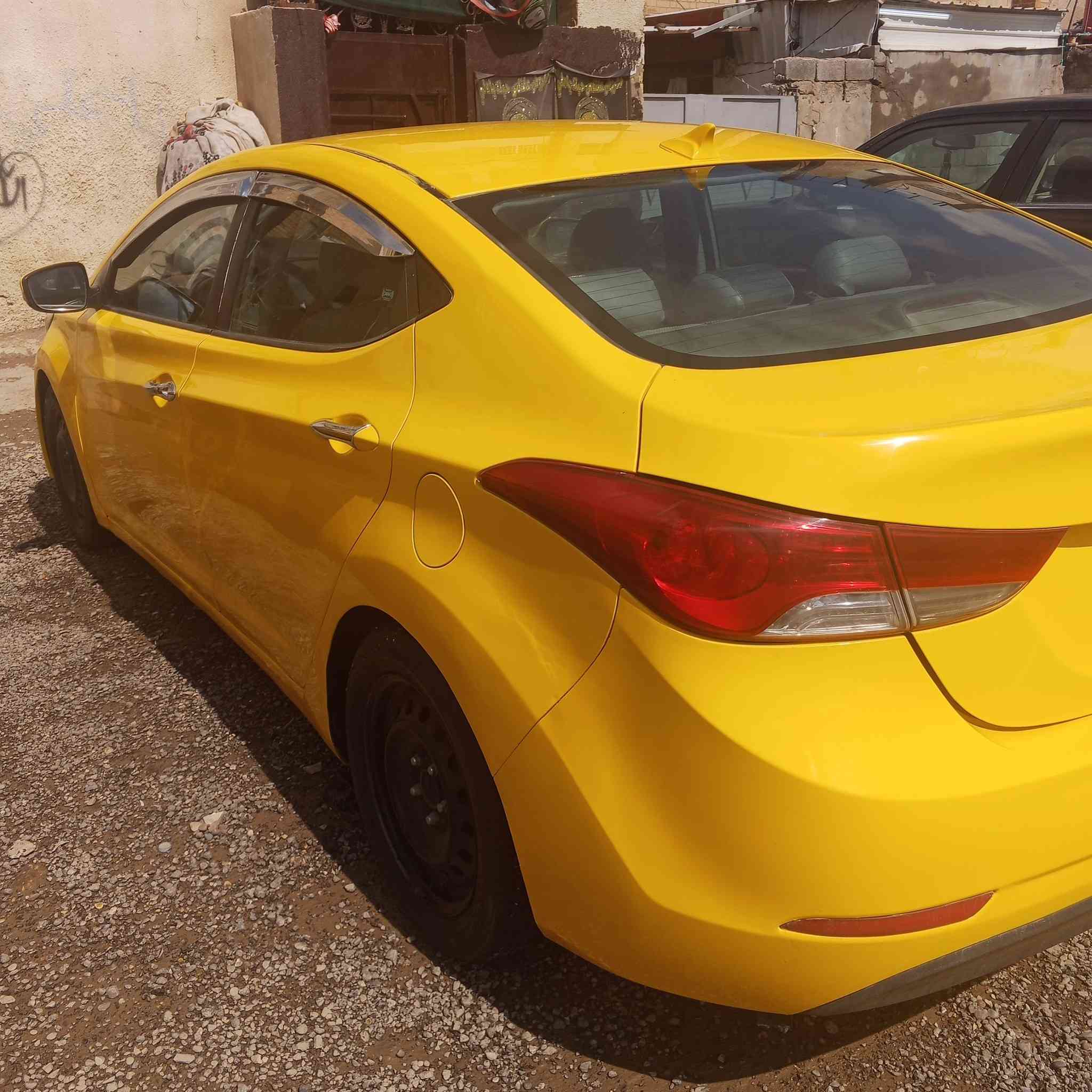 النترا رقم بغداد دولي موديل 2012امريكي ليبل واحد عدا البنيد حادث امريكا ربع الدوسه مال السايق مكينه 1800للتبخير ولا صرف تبريد تخم تاير حداديه غرفه مدوشمه صبغه جديده سياره جاهزه مكان السياره واسط مركز المدينة السعر 89ورقه اتصال***********
