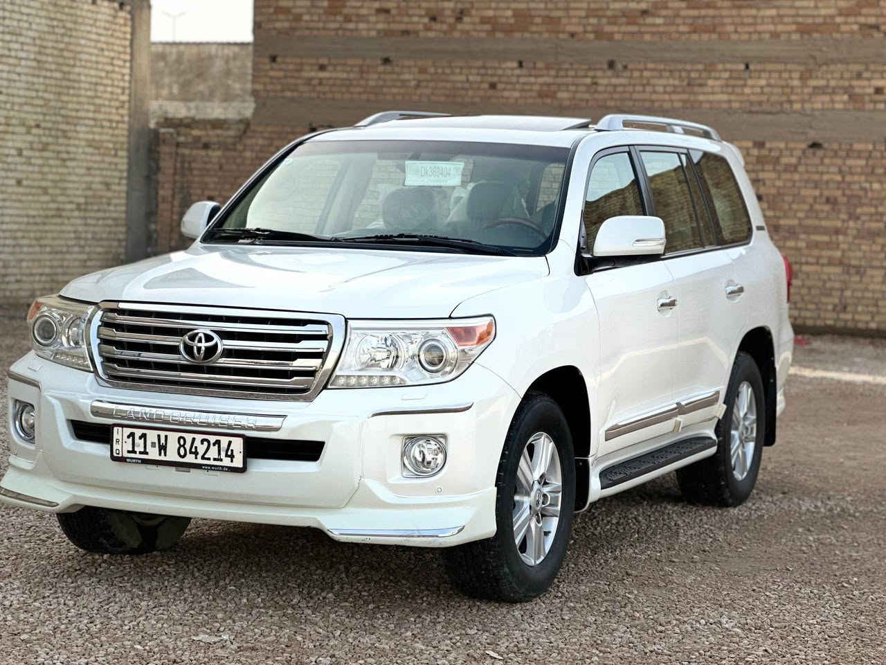 لاندكروز GXR موديل2014 بريميه 6V رقم بغداد دولي  بيه  بارد بل قبق الجنطه اصبعين بارد   باقي كفاله عامه من كلشي حداديه شرط نعومه فول تخم تاير سياره جديده كلش داخل نضيف كلش السعر 390 وبيه مجال عنوان الديوانيه  ***********
المواصفات 
فور ويل 
فتحة سقف
ثلاجه 
تبريد 3 قطع 
تبريد مركزي خلفي 
8 ايرباك 
طفايه
لايت زنون عالي ناصي
زراك لايت
مري شفط 
اشاير بل مري
داخل جلد
كشن كهرباء 3دكم
تحكم بلايت
شاشه 
كشاف زنون
مانع انزلاق
نضام تغريز
كامرات خلفيه اماميه
حساسات خلفيه
حساسات اماميه جانبيه
وبعد بيه هواي مواصفات
المسافه المقطوعه ٩٦ او مراوس حسب القناعة ديوانية, القادسية
