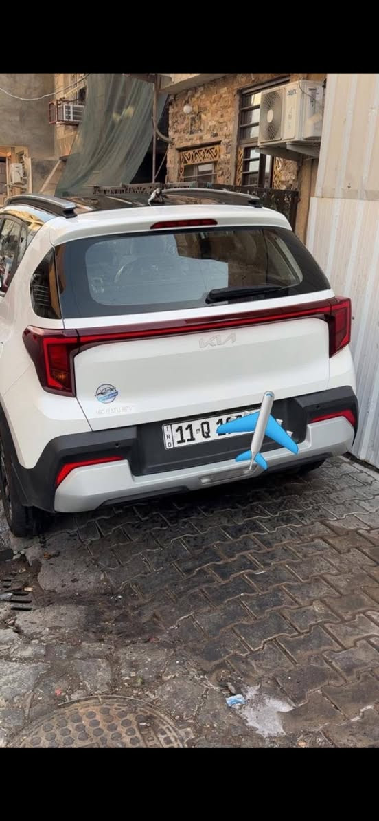 سلام عليكم للبيع سيارة كيا سونيت 2024 خليجي فول 1/1 ماشية 12 الف وقابل للزيادة بيه شخوط قليلة بالدعامية كلة بلادي برغي ممفتوح بية مكفولة كفالة عامه مكاني بغداد زيونة السعر 158 وبيه مجال جدا بسيط متواجد على الخاص


**إذا كنت صاحب هذا الإعلان وتريد حذفه لأي سبب، رجاءا أرسل رسالة إلى الدعم الفني**