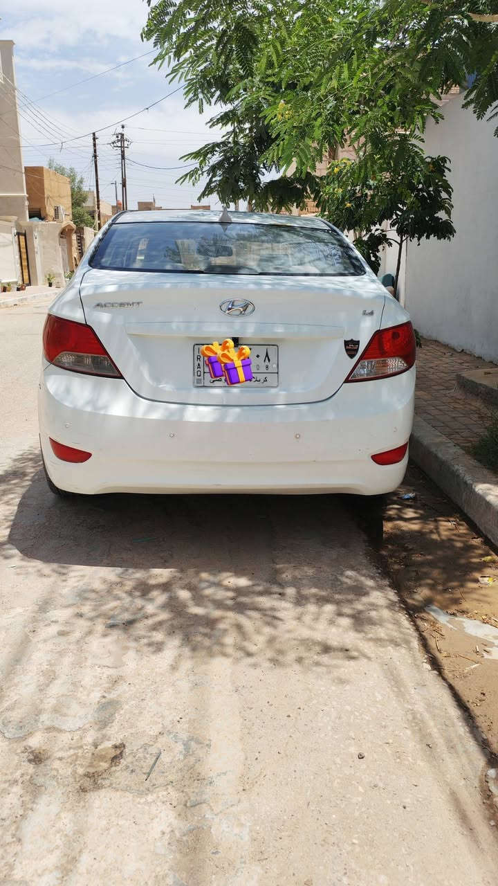 السلام عليكم
رجاءا اقرأ وشوف التفاصيل كلهه موجودة والسعر بدون عملة رجاءا اكسنت 2014 خليجي رقم كربلاء تحويل ثاني يوم كير مكينة كفالة 
 مكينة 1600دوش قطرتين نظام ايكو اشاير مري تبريد كلة جديد فريز راديتر كمبريسر  السعر 85 بدون عملة للاستفسار *********** العنوان كربلاء
