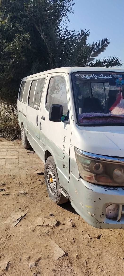 جنبي ناصي سياره حلوه ونضيفه مكفول محرك 3واي كير اكسن حداديه جديده تخم تاير. موديل 2009 ما ندل راعيها وما واصله سنويه منتهيه بل 2021سعر 35 بيه مجال حك جيه رقم ***********. ناصريه ? رقم بغداد
