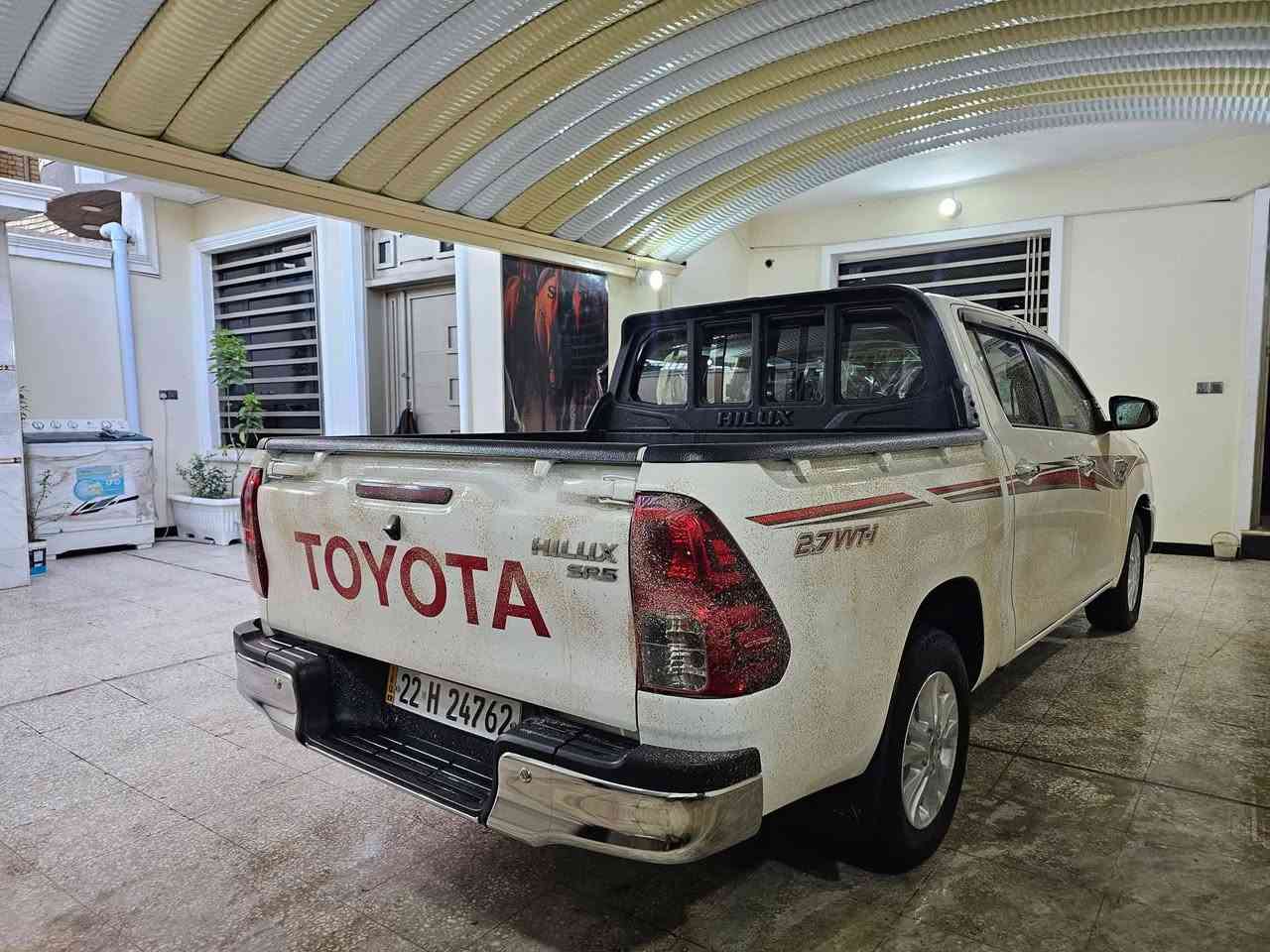 سلام عليكم عندي سياره البيع بيكم هايلوكس موديل 2024 رقم اربيل كير وتماتيك مكفول كفال عام ماشيه 10 ألف تحويل مباشر سياره ساز فول فول موصفات السعر عنوان بغداد ولشراي يتصل على ***********
