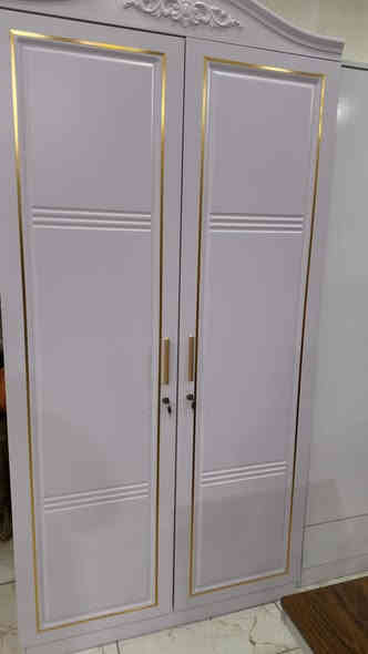 عرض خاص ۱٤٥
الف ارتفاع مترين عرض متر 
مجمع حسينً الحسناوي 
***********
