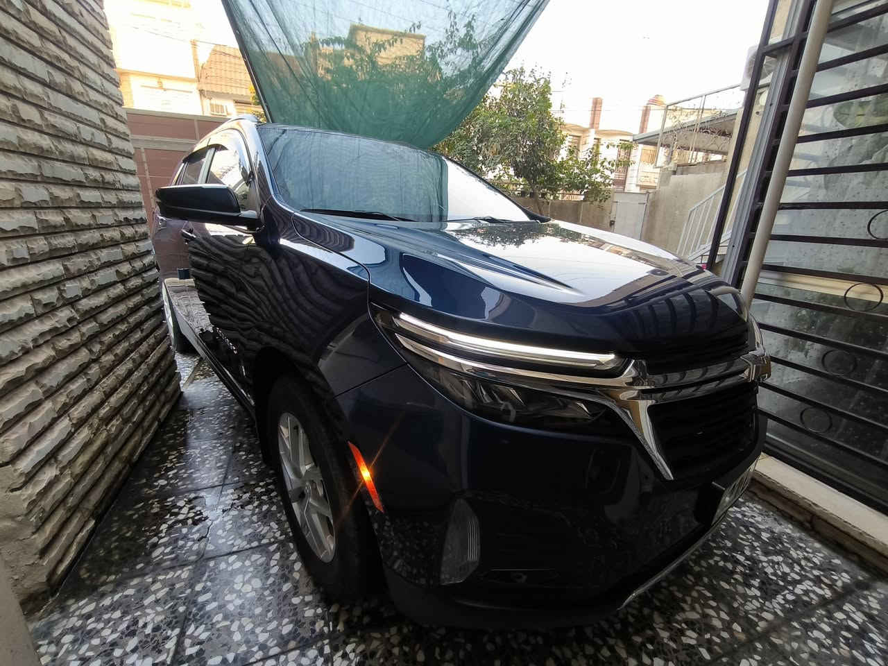 كوينكس 2022
ماشية 15 الف فقط استخدام قليل جدا 
رقم بغداد بأسمي 
دخول نهاية 2024
حادث بسيط جدا حافة الباب الخلفي وداير الجاملغ بدون تبديل بدون ايرباك
فول مواصفات LT2 بانوراما
فور ويل 
نقاط عمياء
4 كاميرات 
حساسات خلفيه وامامية 
منفذ كهرباء
صندوق كهرباء 
تشغيل عن بعد
كراسي تدفئة
مكاني بغداد السيدية 
الاتصال ***********
