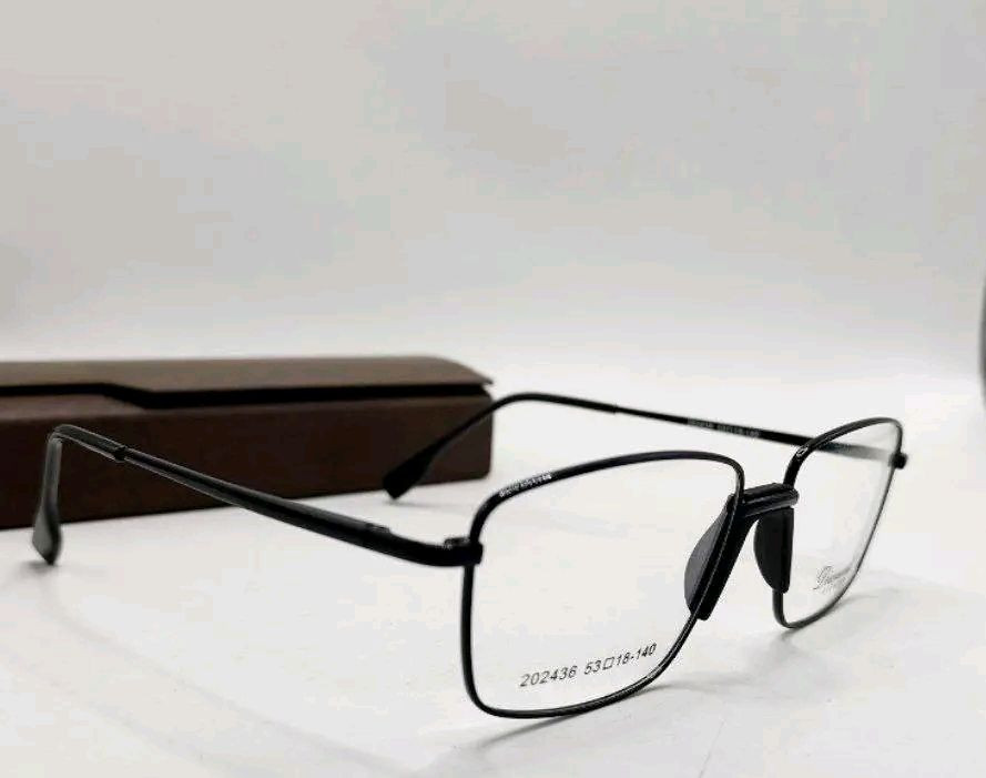 اطار رجالي معدن (مخدة ثابتة)
أناقة فاخرة ✨
 احجام مميزة ✨
جودة عالية ✨  
عدسات حماية من أشعة الموبايل 
عدسات حماية من أشعة الشمس 
عدسات سياقة ليلية
للطلب والاستفسار ارسل الفحص الطبي
للتوصل ماسنجر
 واتساب /***********
