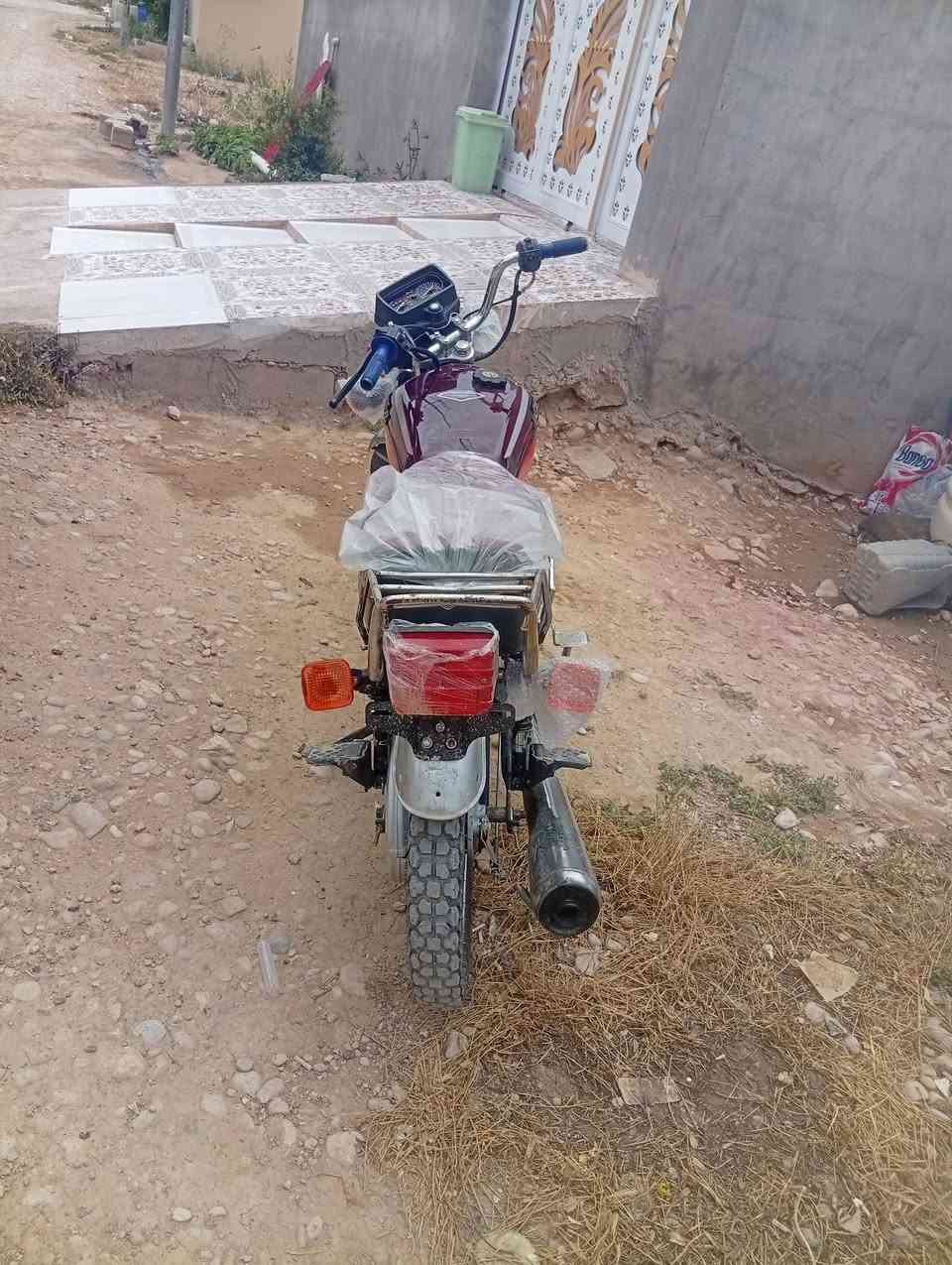 سلام عليكم دراجة للبيع نامه بروه 5كير للبيع شراي تعال خاص دتدلل


**إذا كنت صاحب هذا الإعلان وتريد حذفه لأي سبب، رجاءا أرسل رسالة إلى الدعم الفني**