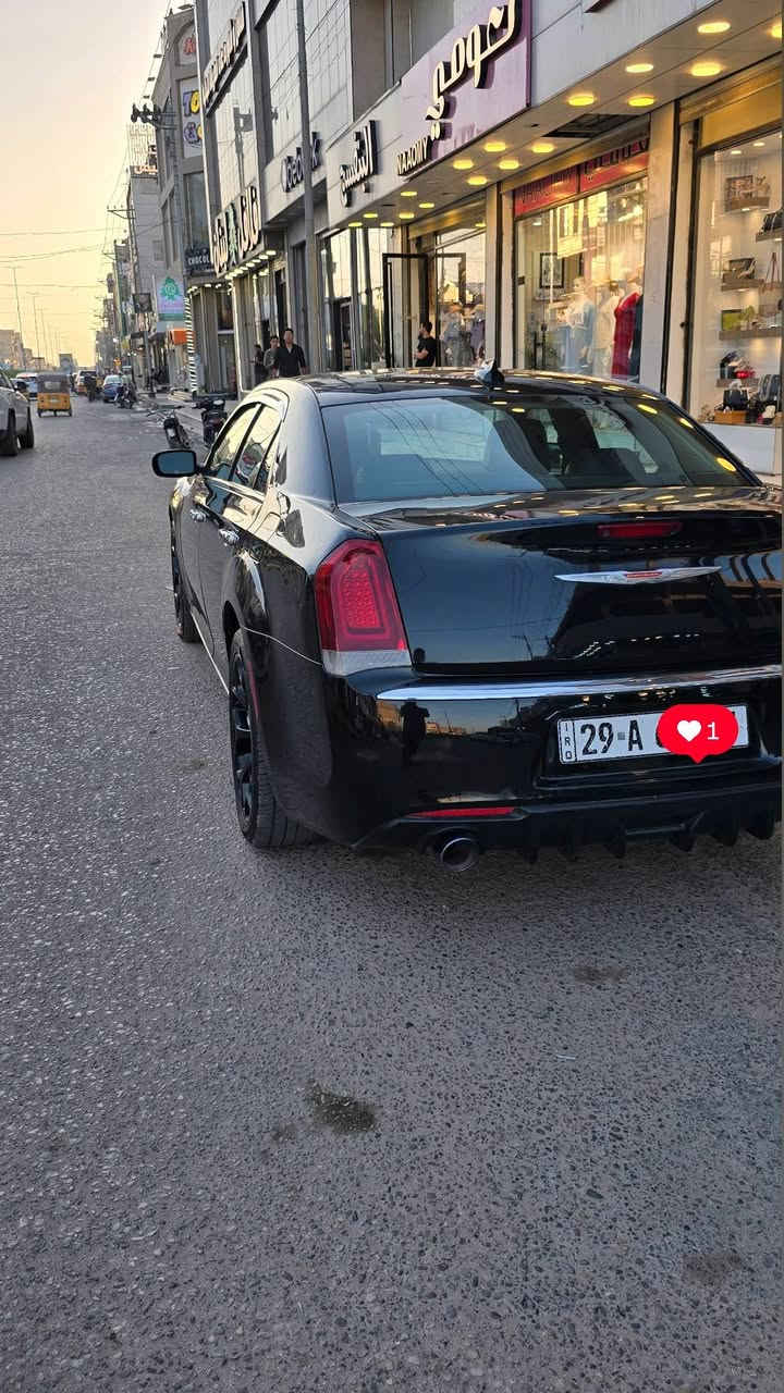 بيع مستعجل... اوباما ١٧ اصل بسمي
محرك وكير كفالة حادث جاملغ وباب وبيها ملاحظات بسيطة 
السعر ١٦٩ 
للاستفسار ***********
