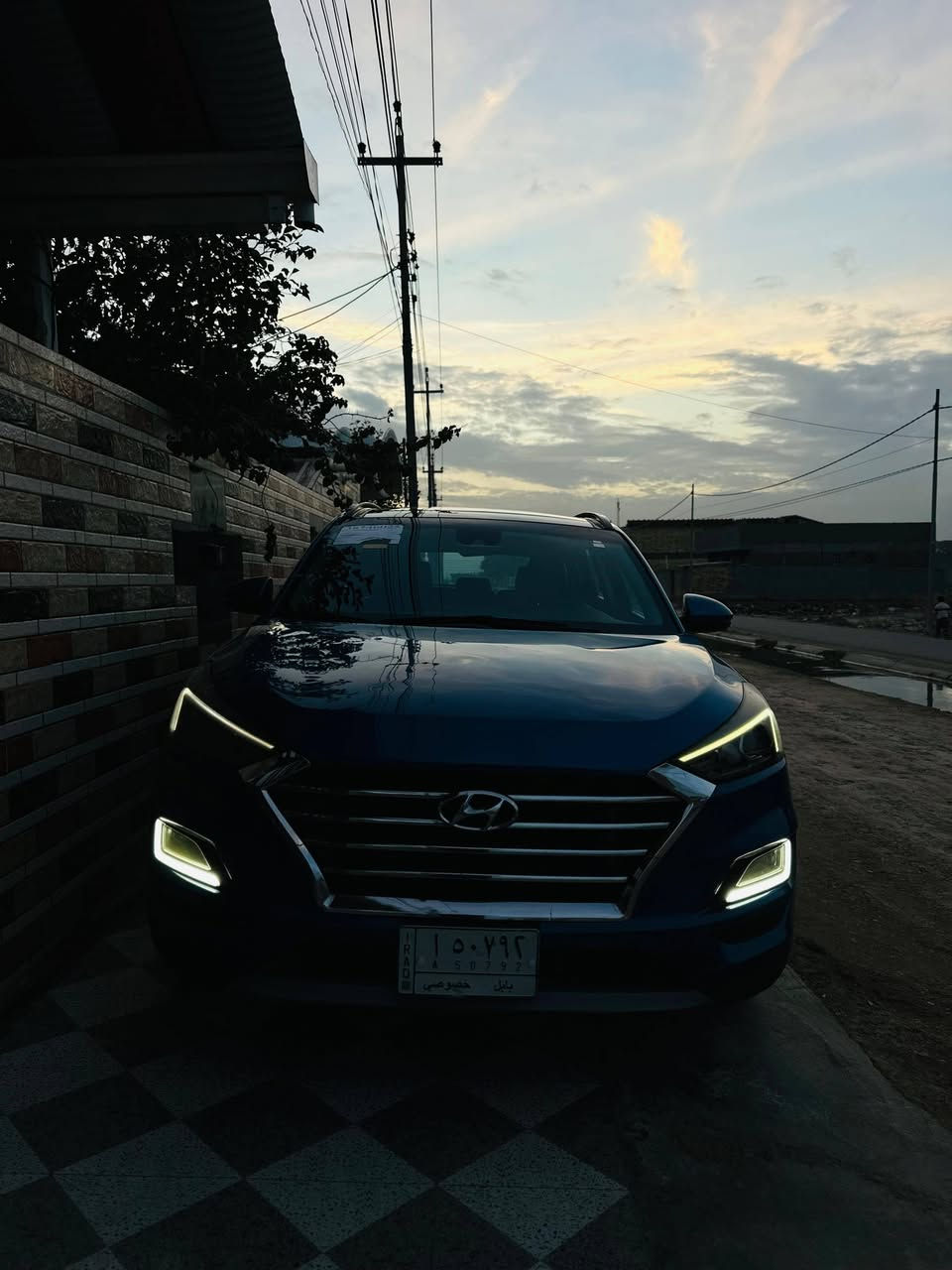 السلام عليكم
توكسان 2020 كلين بدون حادثها دعاميه فقط 

فول مواصفات 1/1 اعلى فئه  ماشيه 83 ميل رقم بابل 

مداور ثاني يوم 

تشغيل بصمه

 بانوراما 

كشنات جلد 

كشنات كهرباء

 جنطه كهرباء

تشغيل عن بعد 

رادار دوار 

كامره 360 

تحكم استيرن 

تعديل مسار

العنوان بابل /طهمازيه 

***********

***********
