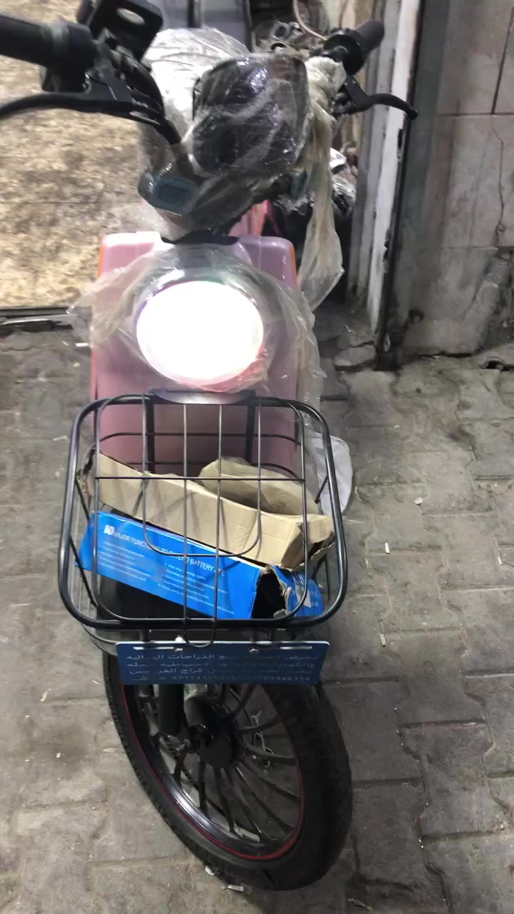 حجم 20 بعدهى زيرو يعني صفر بجيس 
سعر 500 الف اخر قطعه ضلعت بغداد الكريعات استفسار اكثر اتصال ☎️ ***********
