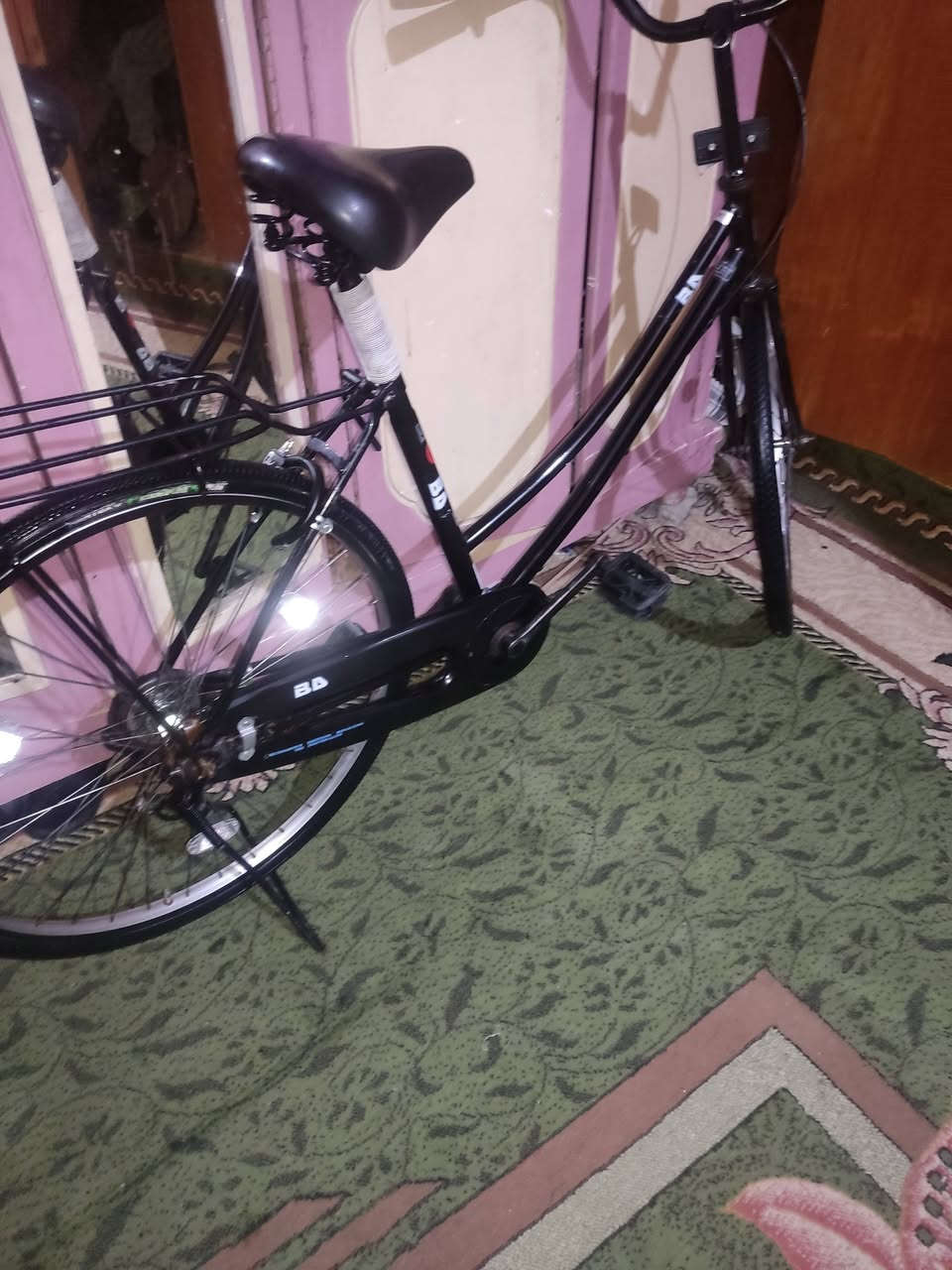 سلام عليكم باسكل للبيع سعر 120وبي مجال قليل حك الجيه باسكل للبيعغراضه كامله شراي يجي خاص هذه رقمي ***********
