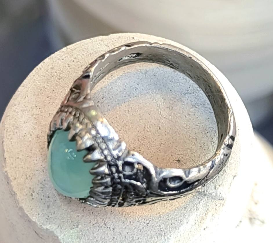 ب 30 ألف خاتم ناعم عقيق أخضر ريحاني شفاف صياغه جميله المقاس 22 . مناسب السعر العنوان بغداد يوحود خدمة توصيل لكافة المحافظات


**إذا كنت صاحب هذا الإعلان وتريد حذفه لأي سبب، رجاءا أرسل رسالة إلى الدعم الفني**