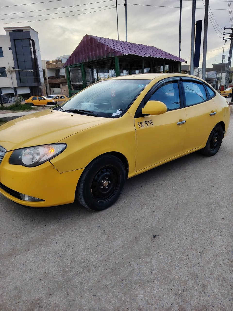 النترا ١١ مقدس
بسمي رقم انكليزي خليجي مكينة الف و٦٠٠
ضررها جاملغ خلفي الشراي يتصل ***********
مكاني ديوانية
