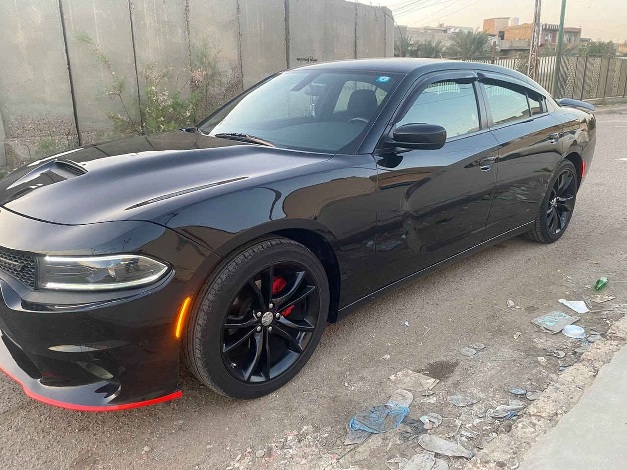 جارجر موديل ٢٢ مكينه ٣٦٠٠ جاملغ وبنيد فقط بدون ايرباك ماشيه ٣٠ جديده اترايه زيرو بدون ايرباك بيه بدايه خشم شاصي ايسر واحد فقط والباقي كفاله مكينه كير كفاله حساس شاشه جاهزه رقم بغداد بسمي تويل جاهزه الاتصال *********** مكان السياره بغداد بلديات قرب تقاطع المصرف السعر ٢١٥ الا تصال ***********
