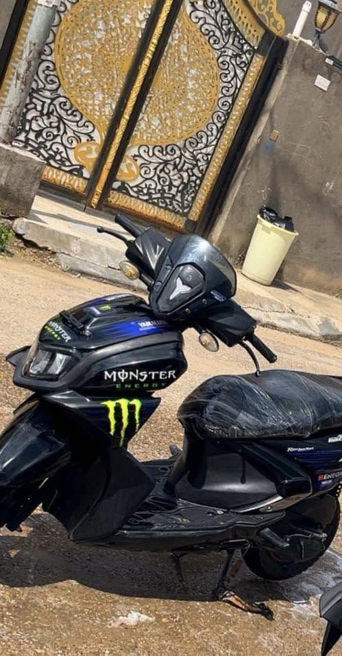 السلام عليكم ZR23 دراجه نضيفه ما مفتوحه 
السعر خاص متواجد •••••••••ما مفتوحه الدراجه ٠٠***********
