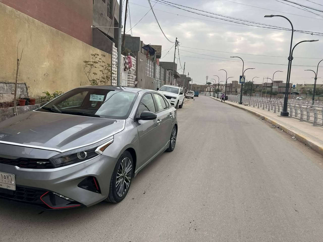 فورتي GT Len
موديل 22
ماشيه "84
فول محرك 2000دوش 
كشنات جلد مطعم جيتي رياضي 
رادار امامي 
رادار خلفي 
رادار مري جوانب 
شاشه كبيره خرائط 10in
ابل كار بالي +اندويد اوتو
كامرة دواره 
دركة جيتي رياضي
ويل كب 17
بصمه تشغيل 
بصمه ابواب 
بصمه صندوق
تشغيل عن بعد 
اشاير بالمري
لدنهاري 
تبريد شاشه لمس بيانو 
5تجوات بالكشن 
تحديد مسار 
قياده ذاتيه 
كروز سرعه
اناره ترحيب
3اضمه قياده
مانع انزلاق وانحدار 

الرقم :***********
***********
جامه السايق اوتو
جي بي

حادثها بنيدوجملغ مثل ما موضح بل صور السعر ١٤٠  وبيها مجال.  رقمها بابل معوقين. المعوق ولد شاب وكاله جاهزه
