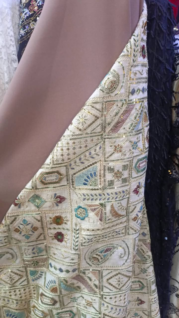 💥جكار هندي عرض متر ونص💥
للحجز ***********  ☎️وتساب 
🏨العنوان كاضميه سوق النخله 🌴
🎖️اقمشة حيدر ميثم العامري🎖️ 
يوجد توصيل 🚖لجميع المحافضات
