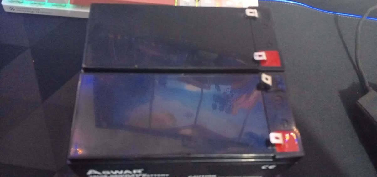 سلام عليكم، بطاريات UPS
بطاريات UPS من شركة اسوار 12V 7AH
اشتريتهن وما استخدمتهن حرفيا بس فتحتهن و السبب الUPS اصلا طلع هو العطلان مو مشكلة تبديل بطاريات ف اشتريت UPS جديد 
سعر الشراء 56 الف، سعر البيع 35 الف بدون التوصيل... ادمن لا تتجاهل المنشور رجاءا 😅


**إذا كنت صاحب هذا الإعلان وتريد حذفه لأي سبب، رجاءا أرسل رسالة إلى الدعم الفني**