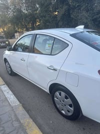 نسان صني هندي  ضمان السور موديل2024 بيه رصعه بلباب وبلجاملوغ ماشيه 61 ...