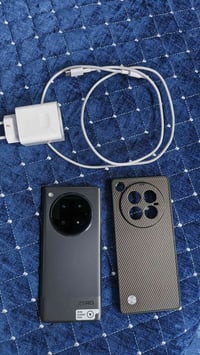 لبيع او مرواس انفكس زيرو ٤٠ ذاكرة 512 او مراوس مع ايفون 07728925287