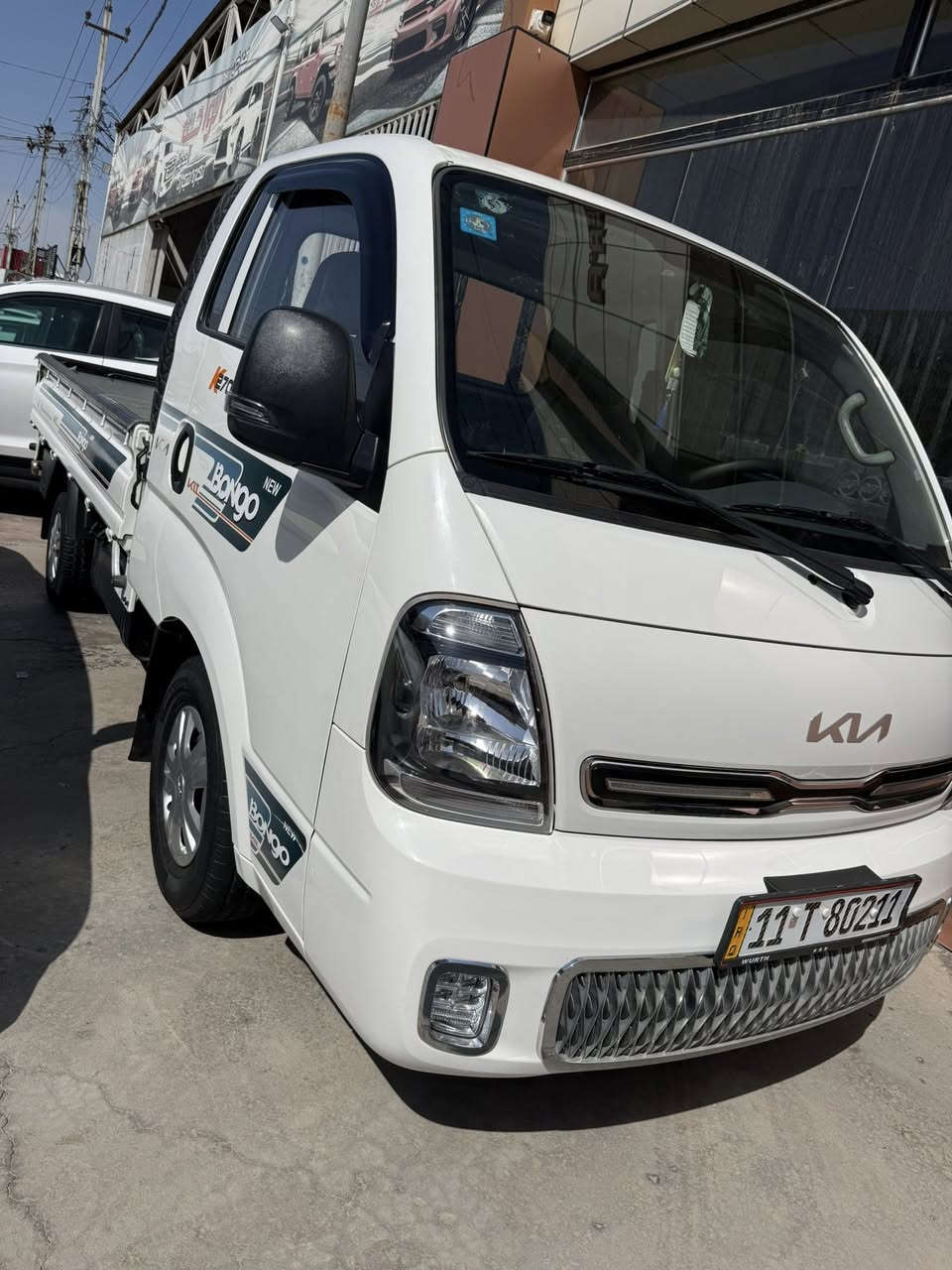 كيا موديل 2023 رقم بغداد
مكفوله كفاله عامه سياره 
رقم نكليزي سستم كامل 
ماشيه 48 مكان السياره بغداد 
***********
