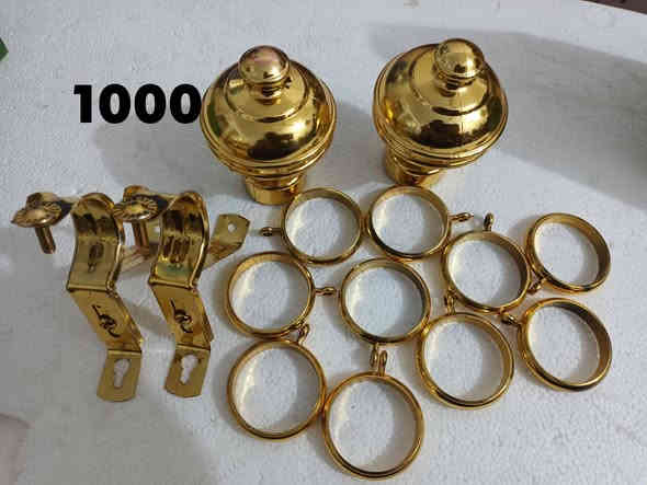 السلام عليكم هاي الغراض موجود في سوق الشيوخ حي العسكري شارع المحوله
***********
***********
