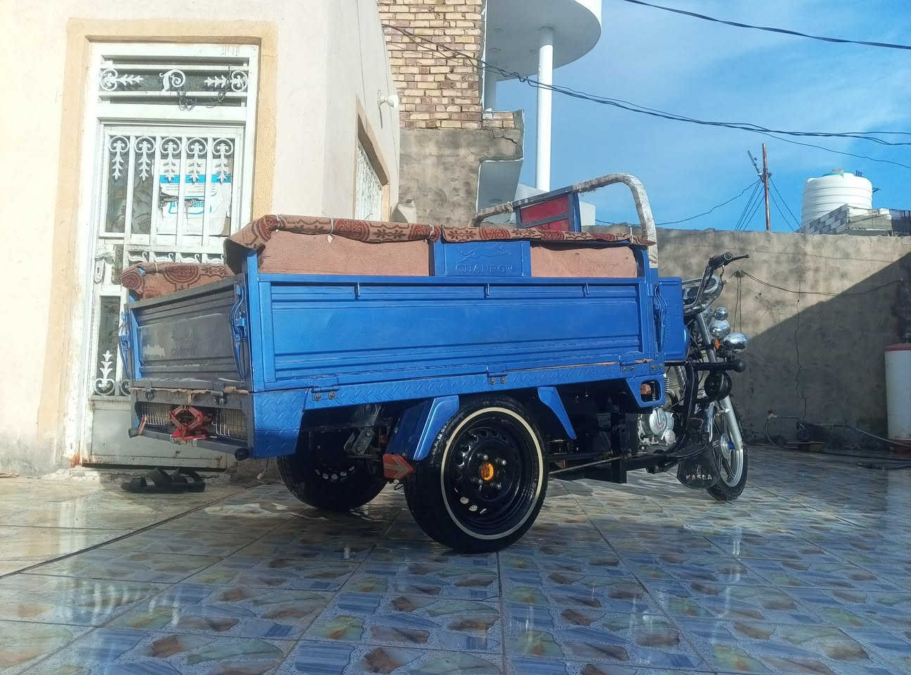 سلام عليكم ستوته للبيع موديل 23مكينه توني شديتلهء بعدهي عسحك مكينه 25ستوته كلشي شغال كهربائيات كله شغال تخم تاير جديد ستوته ما ناقصهء اي شي سعر ب2400وبيه مجال متوازي حيل رقم جهازي ***********
مكان بابل شوملي
