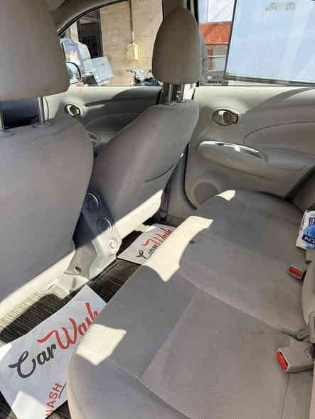 نيسان سني ٢٠٢٤ 
هندي بليتة زركة 

السيارة ماشية 34,500 فقط

مواصفاتها الهندي المعروفة

تحكم ستيرن 

ويل 

يدات نيكل 

٤ جام كهرباء

٤ سماعات 

السيارة نضيفة كلش

بيها فقط بارد جاملغ ايسر خلفي

السعر ١٢٥ 

وبلعافية على اليشتريها

*********** موجود وتساب
