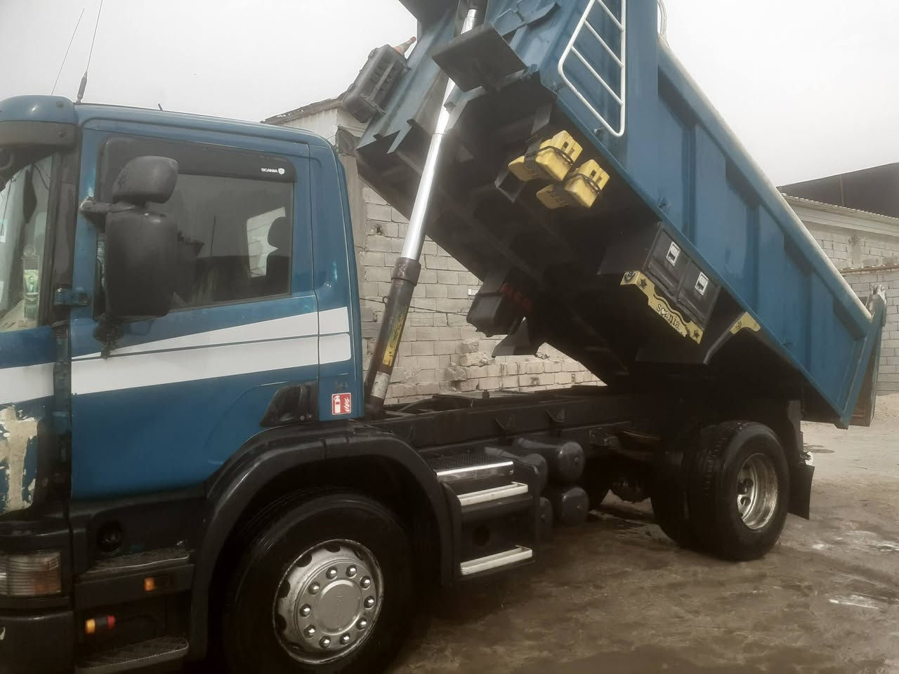 سلام عليكم تيك بومة للبيع رقم بصرة بسمي تحويل ثاني يوم مكينة 6 بم ونوزل حديد مكفولة كير كوبرة مال 2007 عنوان بصرة زبير سعر $250 وبية مجال 
***********
***********
