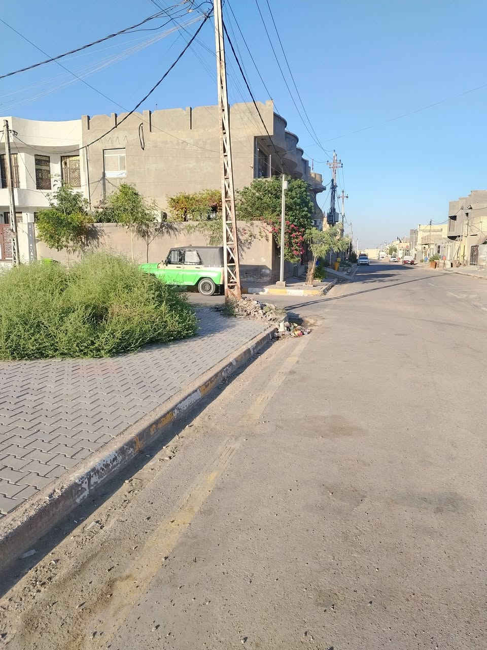 قطعه أرض ركن للبيع
تريد نص او كل القطعه
شارع ٢٠ خلف مدرسة ابي طالب
وثاني قطعه من الشارع التجاري مقابل الحي الصناعي
الاتصال على الرقم ***********
