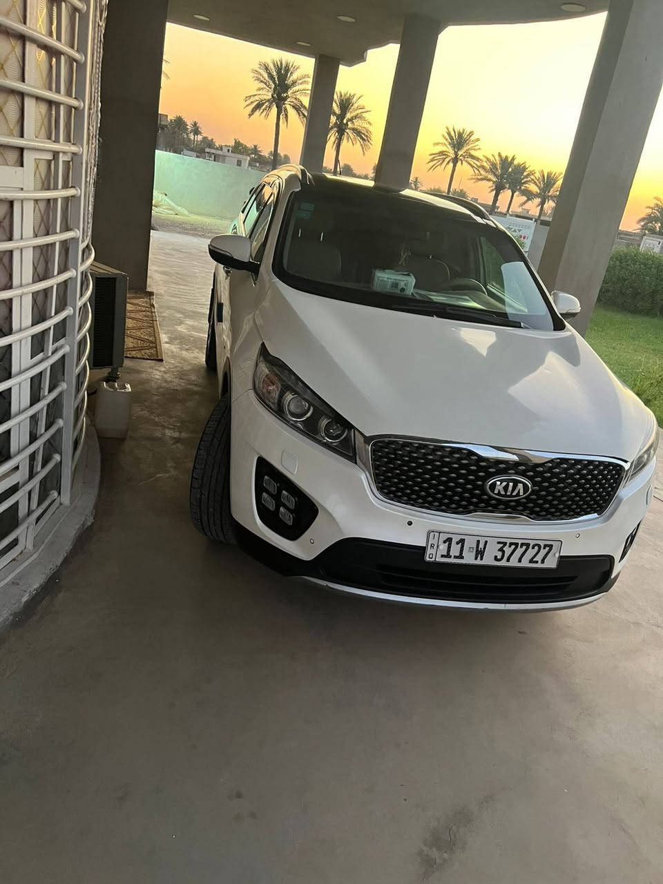 سورنتو موديل 2018 فول الخير 
خليجي السعر 188وبيه مجال 
***********
