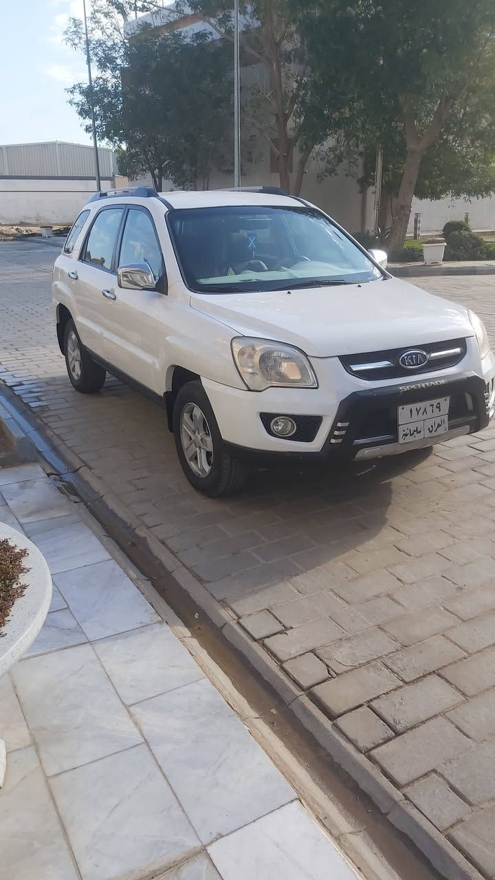 كيه سبورتج  2009 مكفول *********** السعر 125
