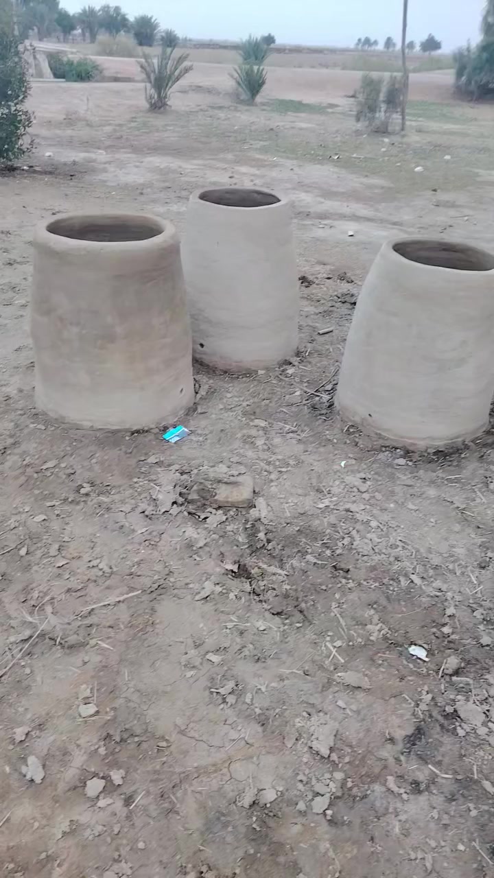 سلام عليكم تنانير لبيع مكلف بنشرهن*********** نتصال
