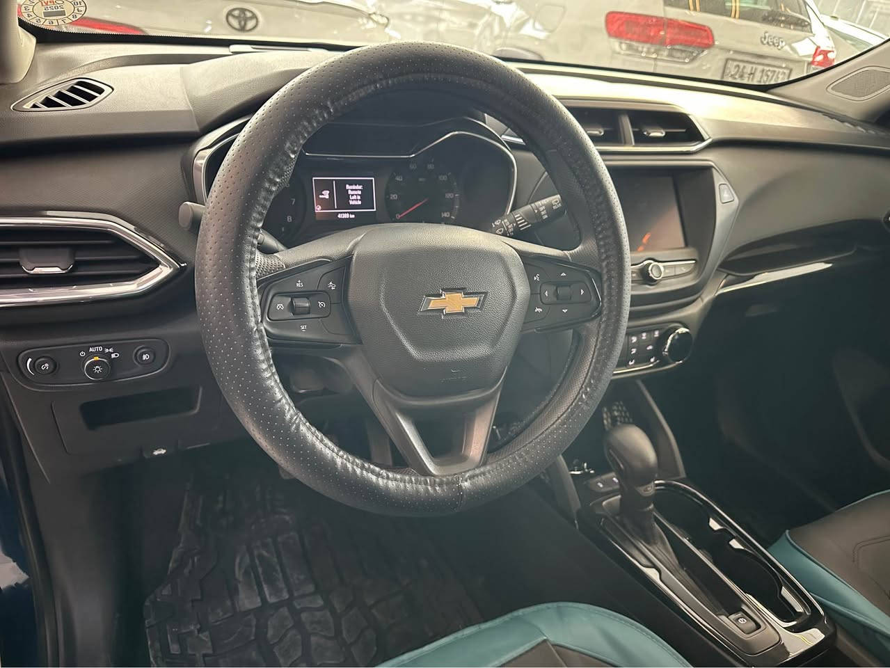 Cheveolet trailblazers 2021 
ماشيه ٤٧ الف
ثلاثه سلندر توربو
بيها جاملغ خلفي اربع اصابع من باب 
بجم كبس
كير مكينه كهربايات شرط
دواخل ايرباك شرط
دواخل ما بيها 
مكان دهوك 
سعر ١٢٩$ 
مكان دهوك 
رقم تليفون ***********
بيع سعر مناسب بيع او مراوس أربيل, العراق
